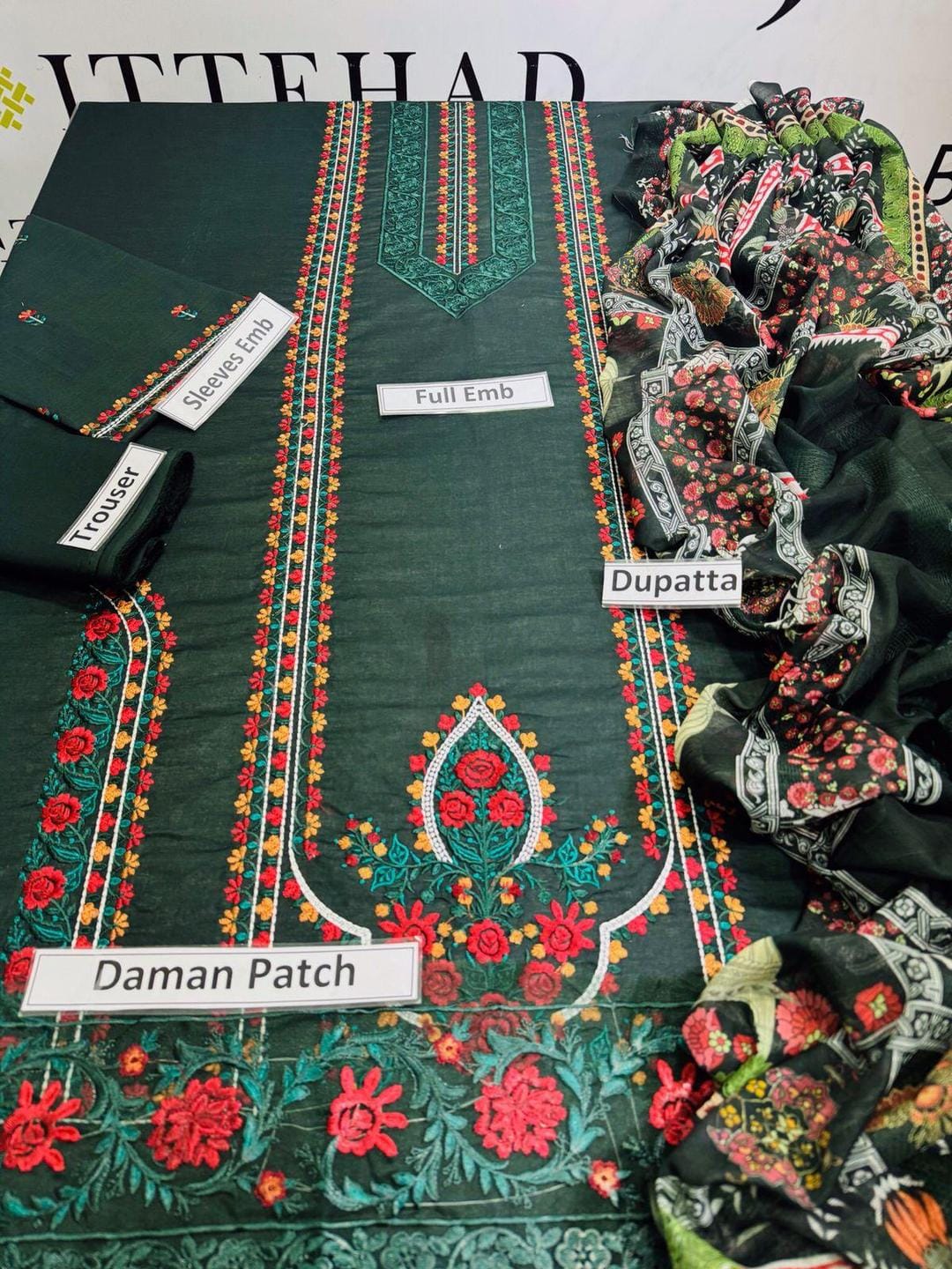3 Pcs Women's Unstitched Embroidered Suit