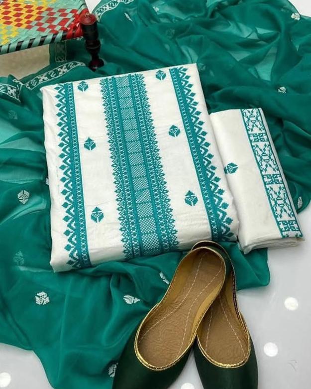 3 Pcs Women's Unstitched Embroidered Suit
