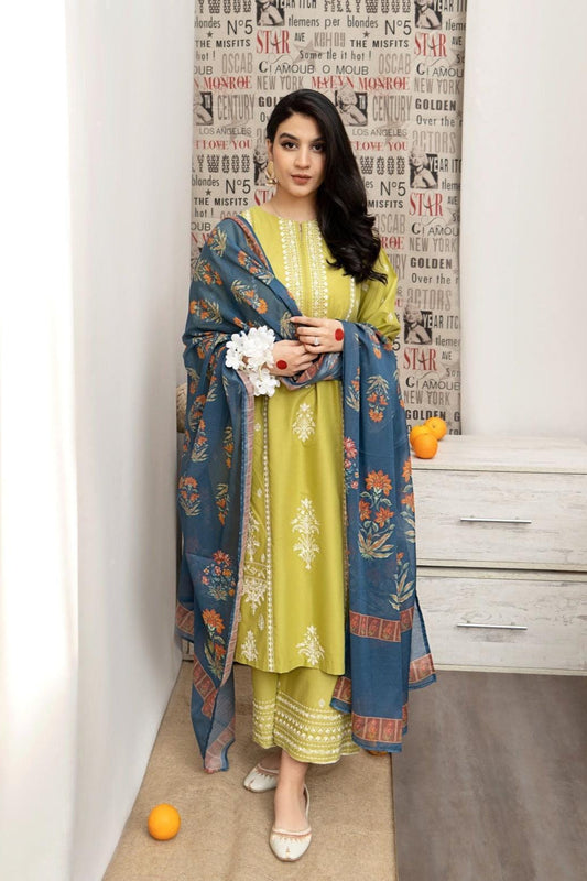 3 Pcs Women's Unstitched Embroidered Suit