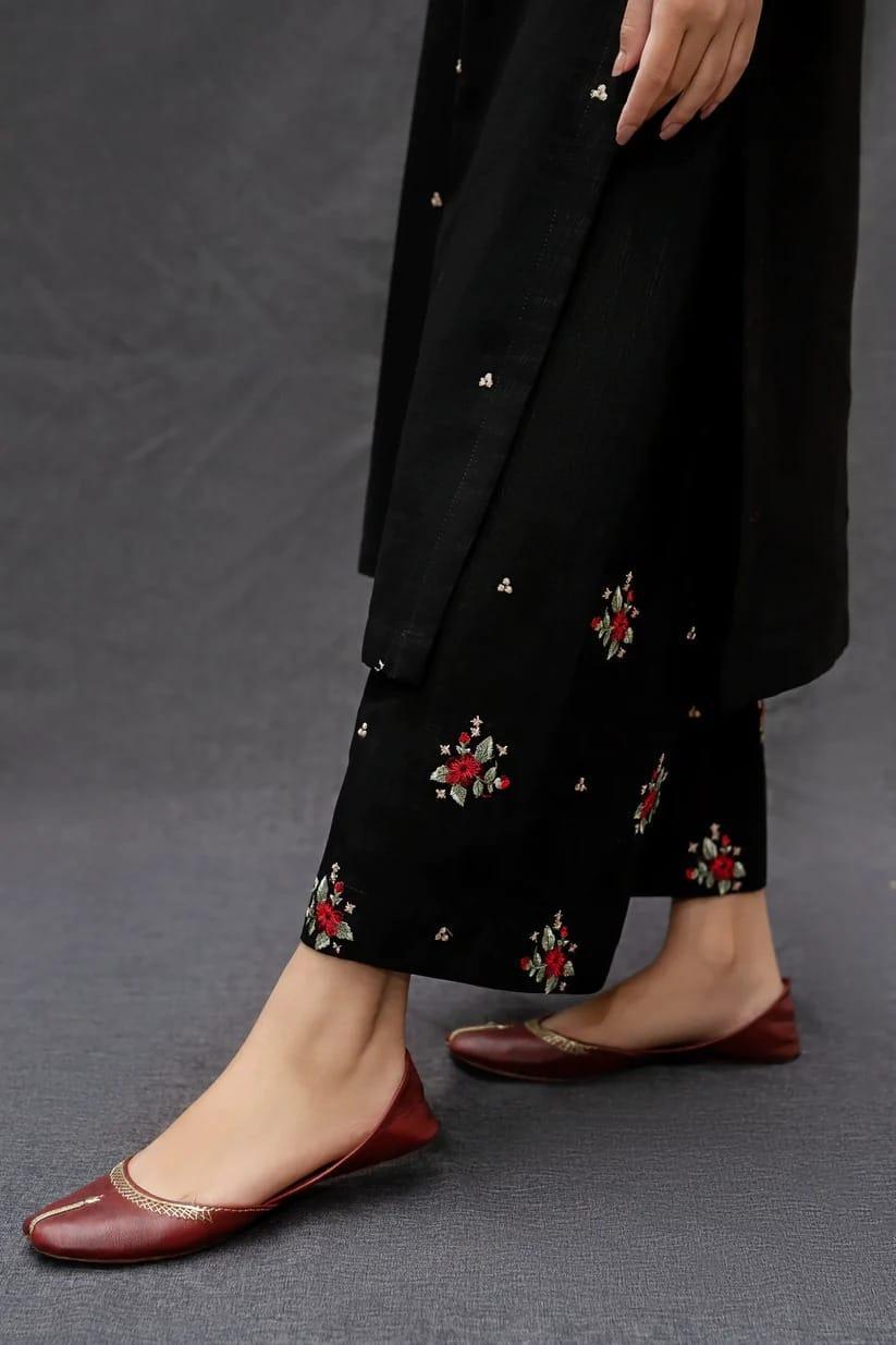 3 Pcs Women's Unstitched Embroidered Suit