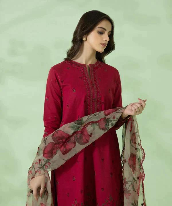 3 Pcs Women's Unstitched Embroidered Suit